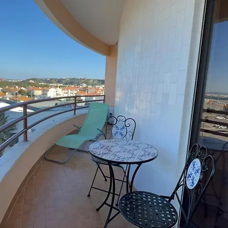 شقة O Mar Na Frente De Lux Caparica