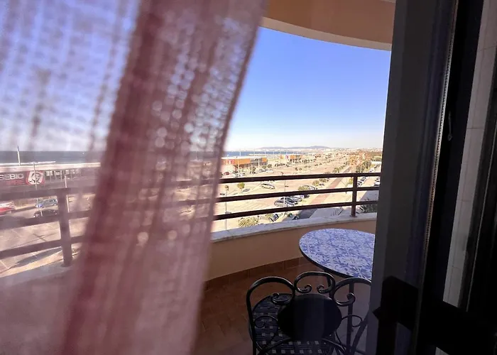 Апартаменты O Mar Na Frente De Lux Caparica Кошта-да-Капарика