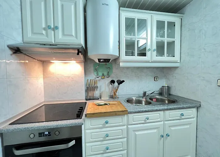 O Mar Na Frente De Lux Caparica * Costa de Caparica